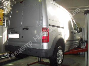 Замена стоек стабилизатора поперечной устойчивости (СПУ) на Ford Tranzit T230